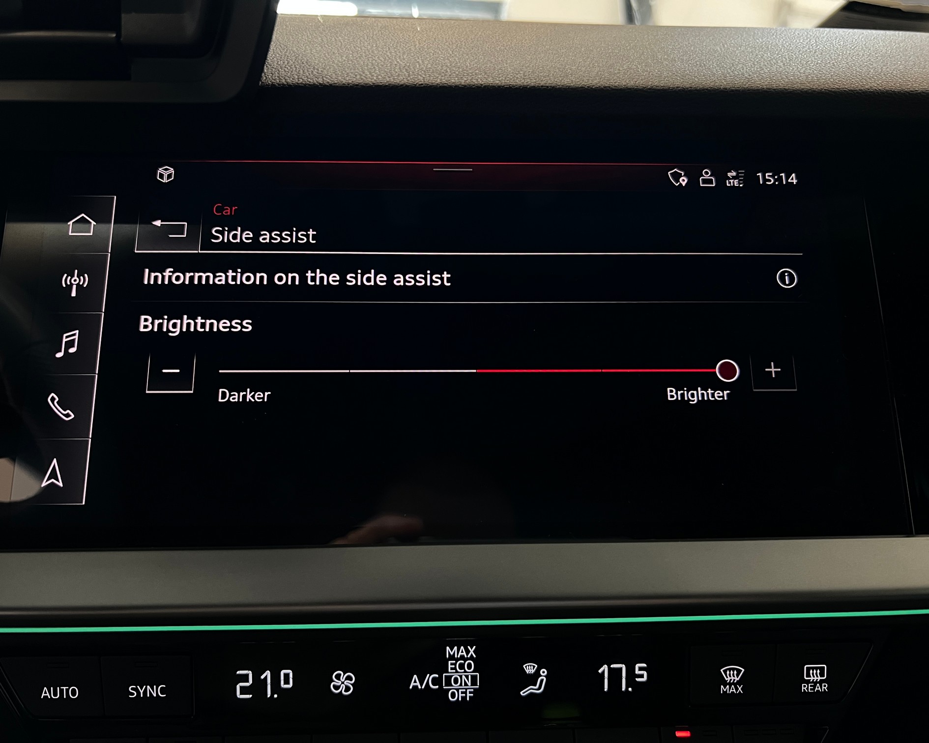 a3 8y side assist qq2 heated steering rvc f-06.jpg