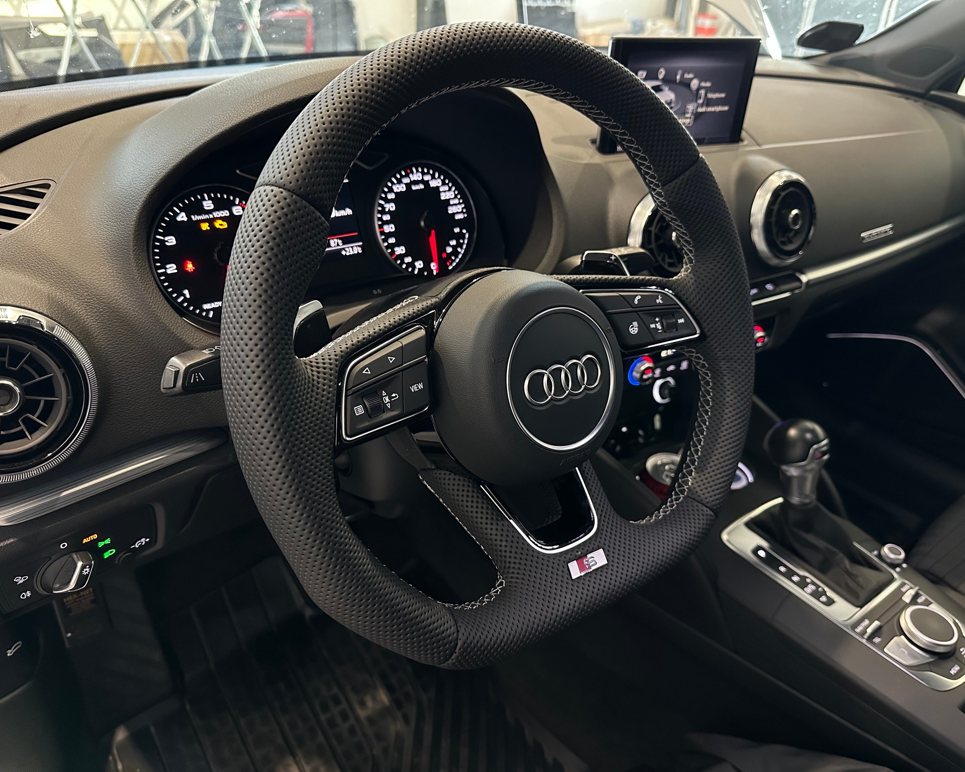 RS heated steering wheel A3 8V-1.jpg